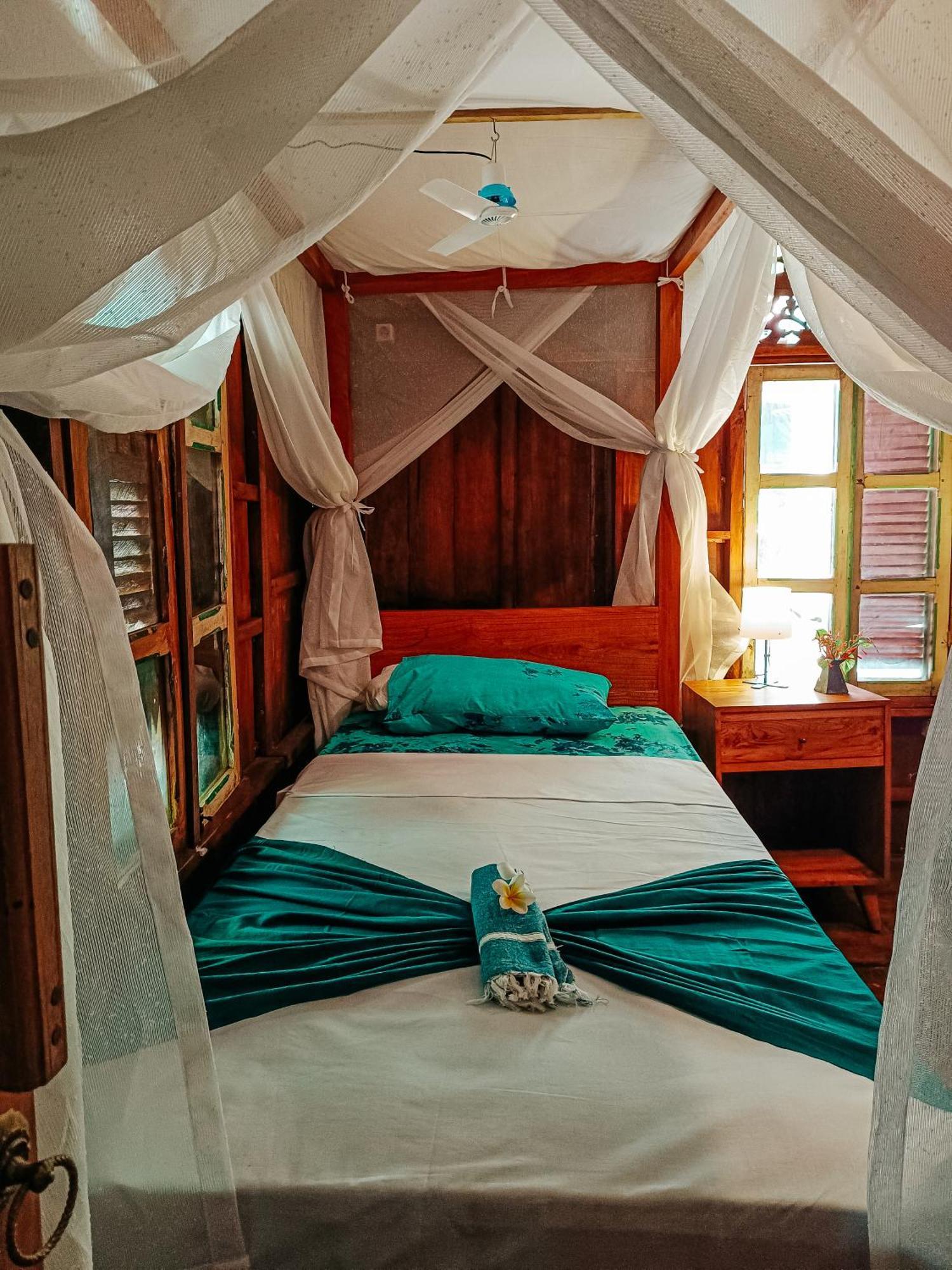 Alaya Ecolodge 佩母得兰 外观 照片